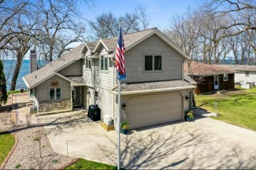 283 Breezy Acres Rd, Luxemburg, WI 54217