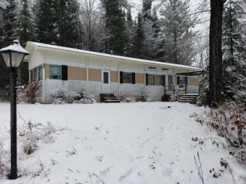 3706 Schuette Rd, Watersmeet, MI 49969