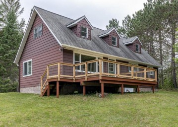 N14942 Lake Shore Dr, Fifield, WI 54552