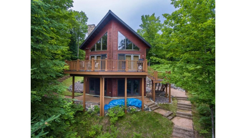 13943 Bay Rd W Winchester, WI 54557 by Redman Realty Group, Llc $687,500
