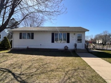 221 Pine St N, Caledonia, MN 55921