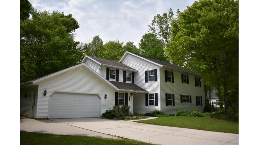 1004 Cobblestone Dr Howards Grove, WI 53083 by Village Realty & Development $450,000