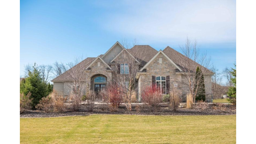 N36W23567 Oak Hill Ln Pewaukee, WI 53072 by Compass RE WI-Lake Country $1,300,000