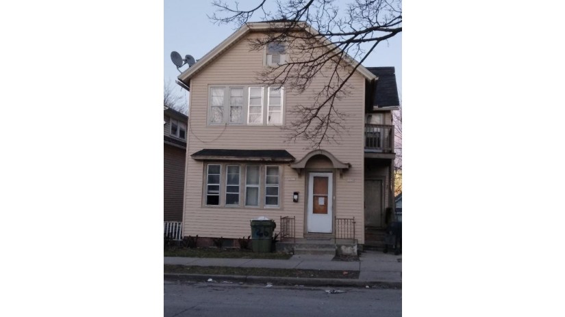 2032 S 6th St 2034 Milwaukee, WI 53204 by Bayside Real Estate, LLC $110,000