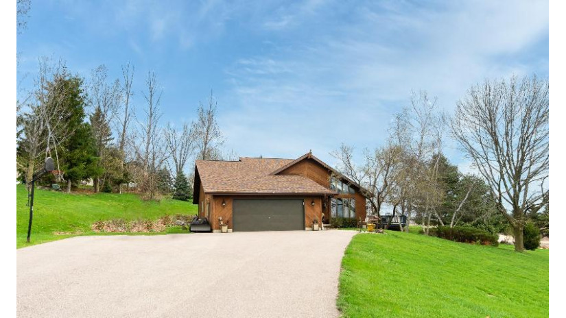 W8890 State Road 89 Waterloo, WI 53594 by Realty Executives Platinum $459,900