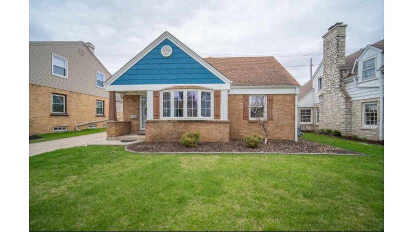 177 N 89th St Wauwatosa, WI 53226 by Boss Realty, LLC $549,900