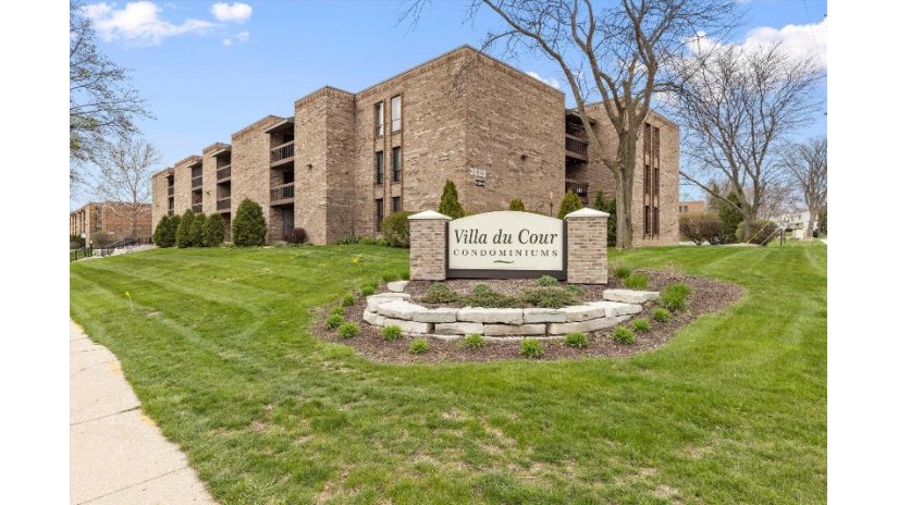 9002 W Lisbon Ave 108 Milwaukee, WI 53222 by Mid-Coast MKE Realty $79,900