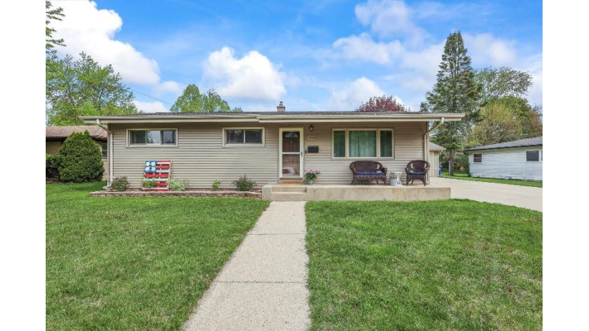 2928 Pinehurst Ave Racine, WI 53403 by Keller Williams Realty-Lake Country $195,000