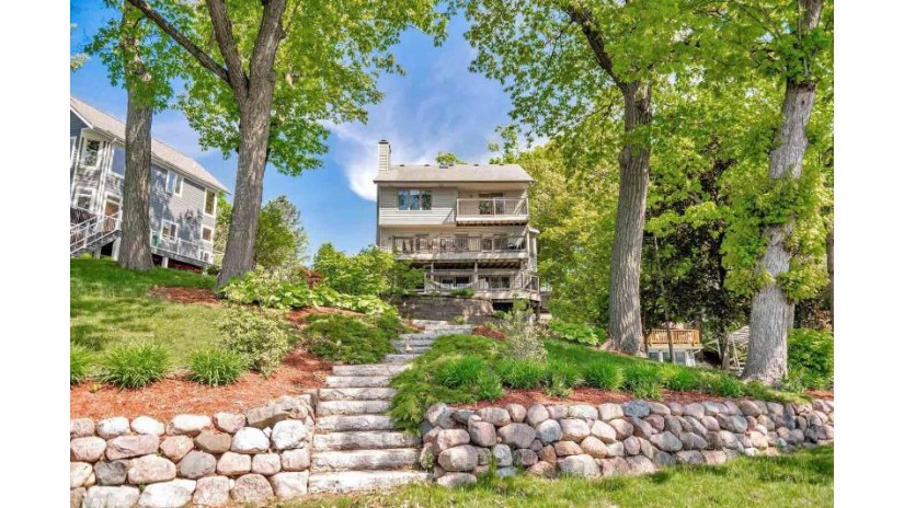 N55W34779 Lake Dr Oconomowoc, WI 53066 by Compass RE WI-Lake Country $1,698,000