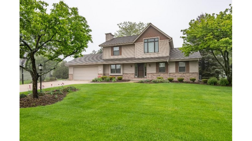 N108W14558 Bel Aire Ln Germantown, WI 53022 by Milwaukee Executive Realty, LLC $489,900