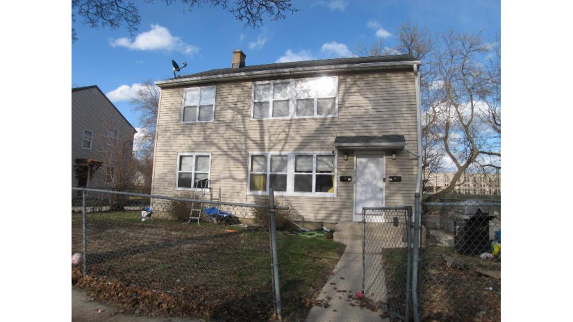 5336 N Long Island Dr A Milwaukee, WI 53209 by Realty Executives Integrity~Brookfield $165,000