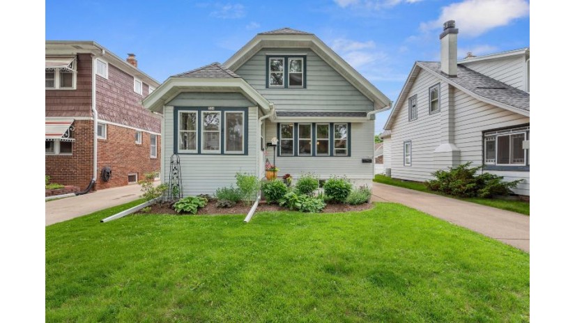 324 N 69th St Wauwatosa, WI 53213 by 3rd Coast Real Estate $279,900