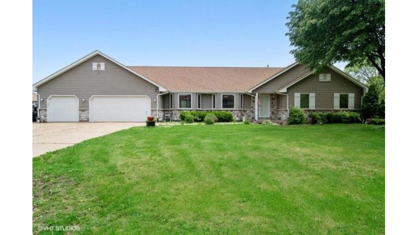 4911 63rd Ave Somers, WI 53144 by Baird & Warner $369,900