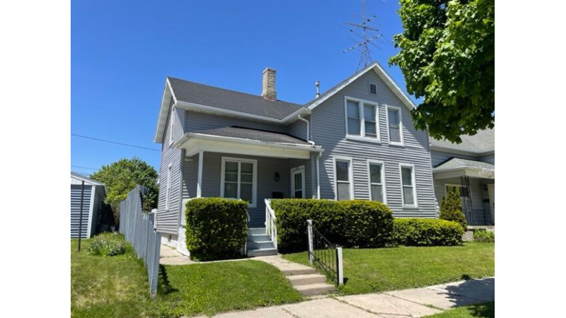 1724 S 11th St Sheboygan, WI 53081 by American Dream Realty LLC $129,900