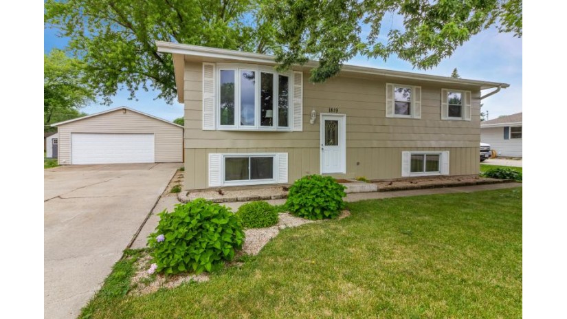 1819 Foster Ave Janesville, WI 53545 by @properties $219,000