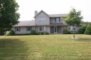 3805 Glencoe Dr, Mount Pleasant, WI 53403-9428