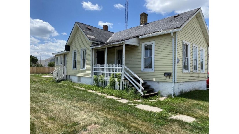 1513 West St Racine, WI 53404 by RE/MAX Newport $15,000