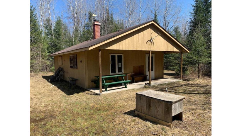 N16339 Pine Creek Road Park Falls, WI 54552 by Birchland Realty Inc./Park Falls $120,000