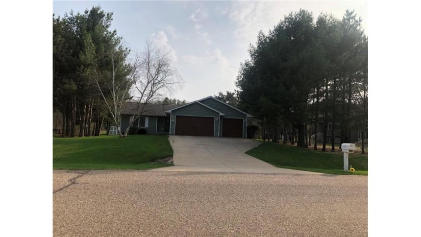 6909 Julius Drive Eau Claire, WI 54701 by Why Usa/Rice Lake $399,000