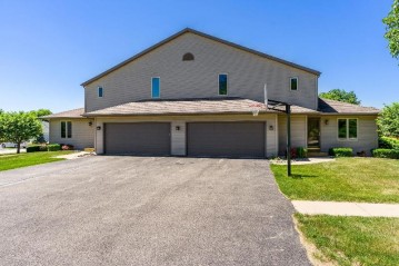 5915 Covey Ridge Trail, Loves Park, IL 61111