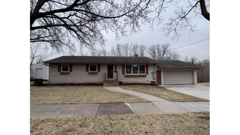 129 Mary Street Combined Locks, WI 54113 by foxcityhomes.com, LLC $293,000