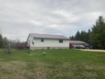 10274 County Rd A, Maple Valley, WI 54174