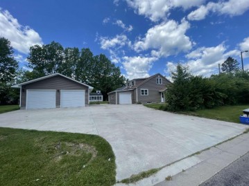 3403 Hall Avenue, Marinette, WI 54143