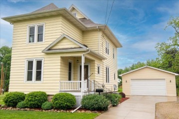 440 Madison Avenue, Omro, WI 54963