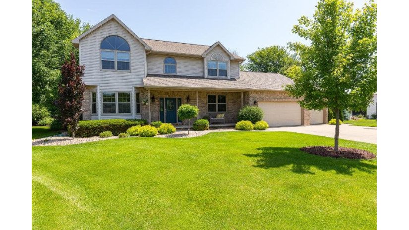 6 Green Haven Court Grand Chute, WI 54911 by Realty One Group Haven $425,000