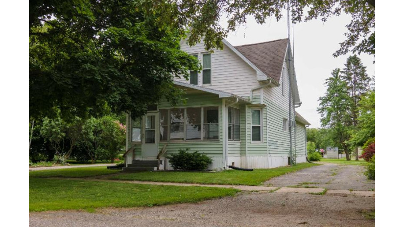 223 E 5th Street Westfield, WI 53964 by First Choice Realty, Inc. $164,900