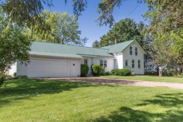 3396 Sunnyview Road, Glenmore, WI 54115-9273