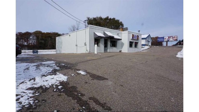 825 W Pine St Baraboo, WI 53913 by First Weber Inc $205,000