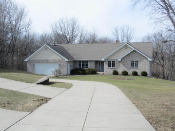 4326 S Bernstein Rd, Spring Valley, WI 53576-9442