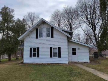 1429 Fayette Rd, Darlington, WI 53530