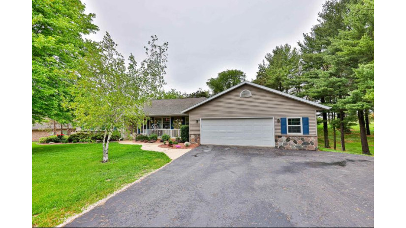 4101 E Stone Ridge Dr Milton, WI 53563 by Century 21 Affiliated $449,900