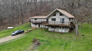 20422 County Road G, Sylvan, WI 53581