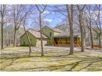 252 Station Cir, Hudson, WI 54016