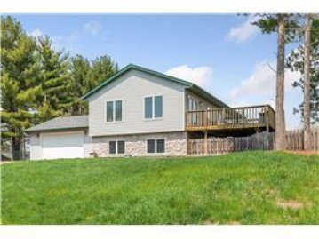 215 Red Pine Dr, Somerset, WI 54025