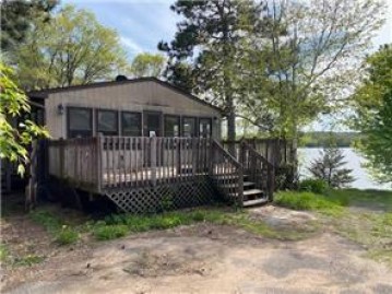 781 Horse Lake Ln, Dresser, WI 54009