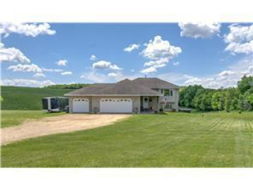 951 65th Ave, Roberts, WI 54023