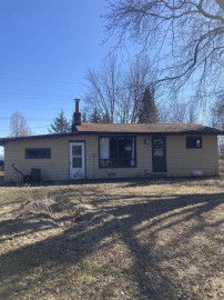 9896 Lake Meyers Road, Amherst Junction, WI 54406