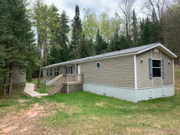 8290 Evergreen Dr, Sugar Camp, WI 54521