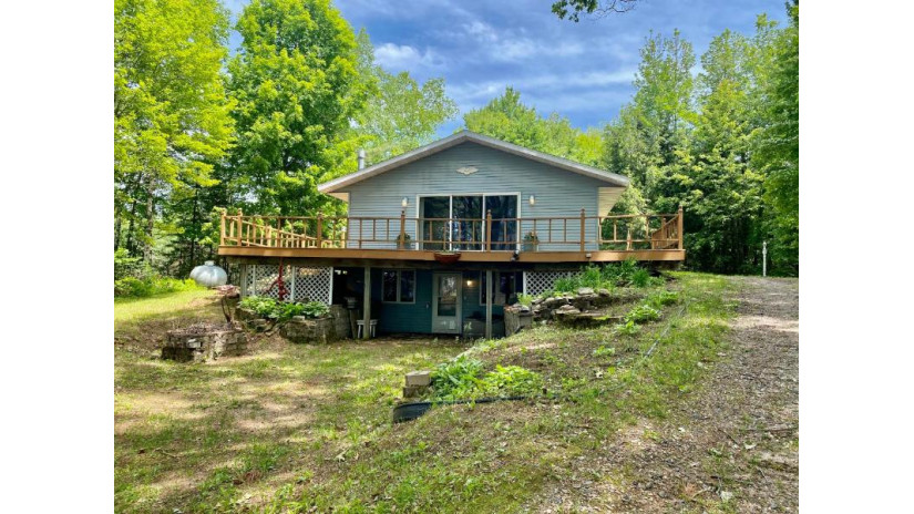 N10081 Airhole Lake Ln Summit Lake, WI 54485 by Lakeland Realty $200,000