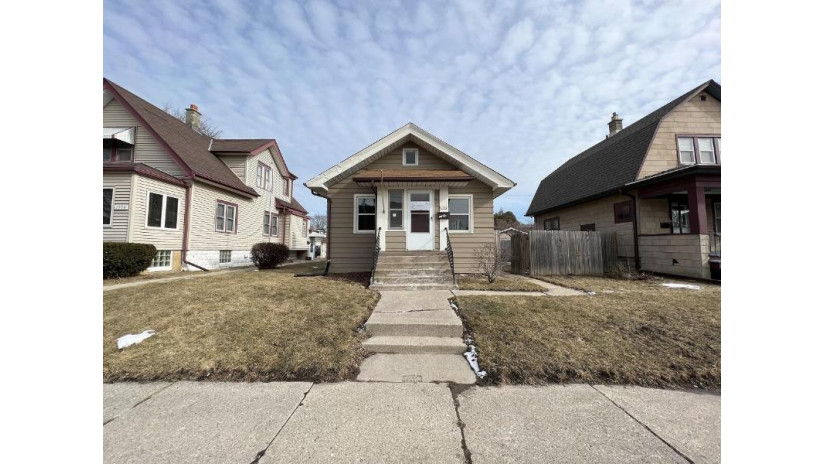 1956 S 59th St West Allis, WI 53219 by Realty Among Friends, LLC $115,200