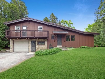 3261 Sunset Graze Dr, Polk, WI 53076