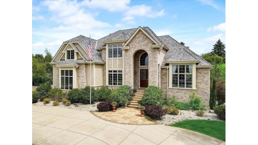 1004 N Cypress Ct Hartland, WI 53029 by First Weber Inc - Delafield $899,900