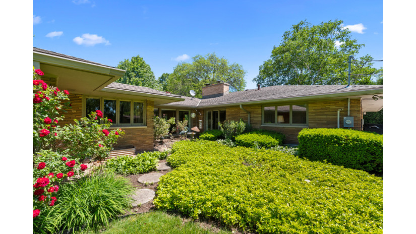 151 W Blackhawk Rd Fox Point, WI 53217 by Shorewest Realtors $610,000