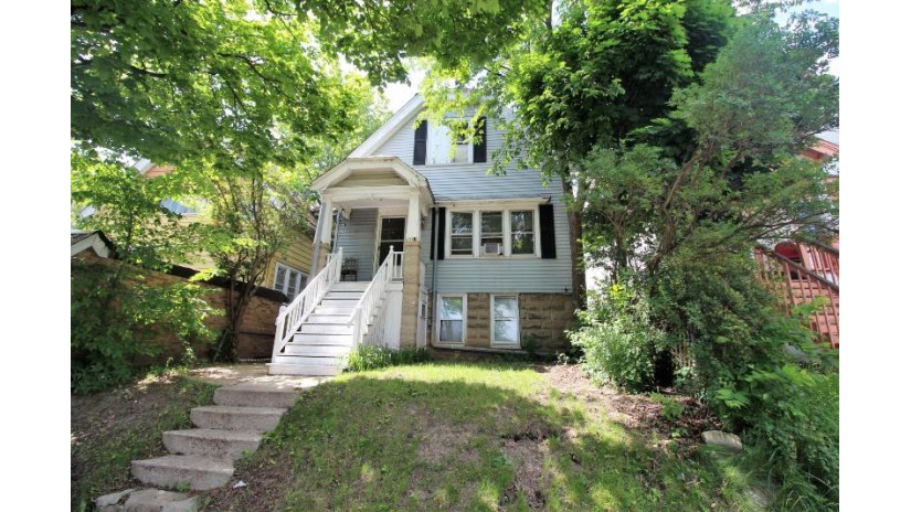 2309 W Mitchell St 2311 Milwaukee, WI 53204 by Redefined Realty Advisors LLC $81,000