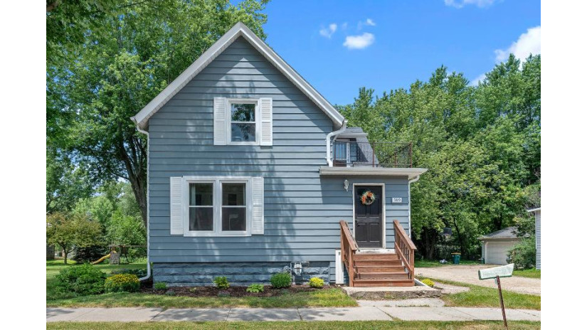 309 Oak St Slinger, WI 53086 by Realty Executives Integrity~Cedarburg $229,000