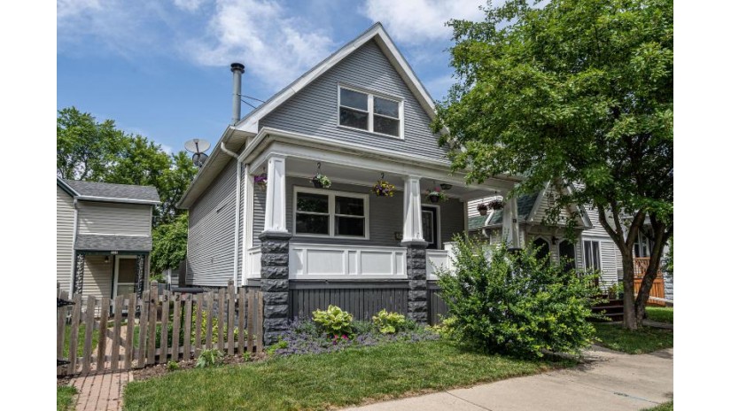 328 E Schiller St Milwaukee, WI 53207 by Keller Williams Realty-Lake Country $299,900